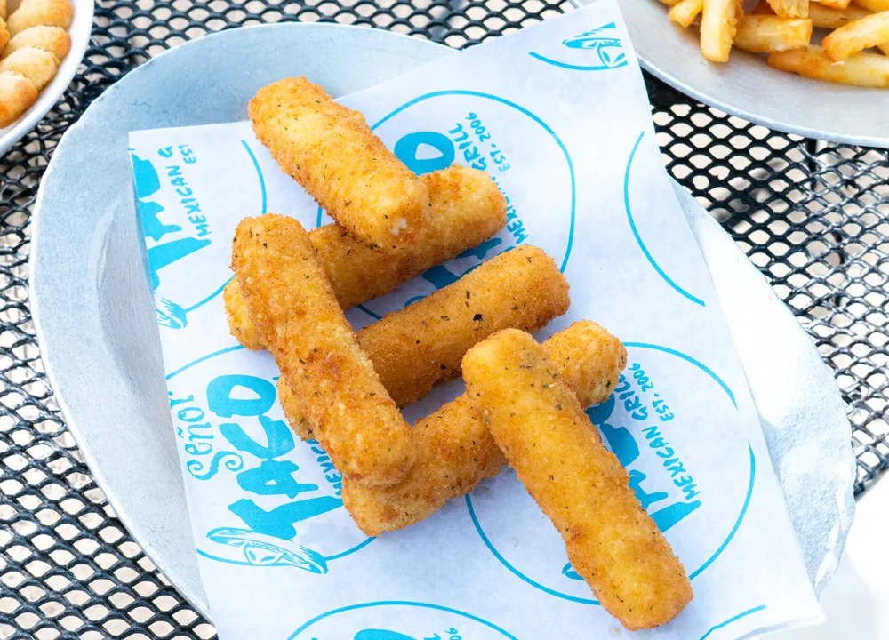 Mozzarella Sticks (6)